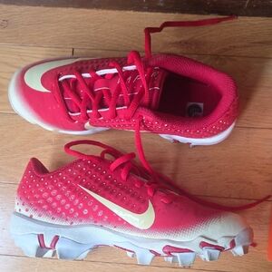 Nike Kids Red and White Sneakers